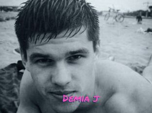 Demia_j