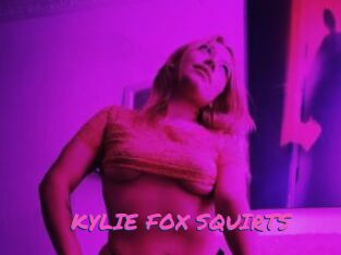 KYLIE_FOX_SQUIRTS