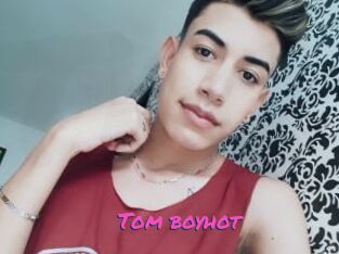 Tom_boyhot